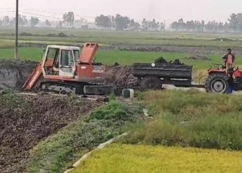 সখীপুর যাদবপুর ইউনিয়নে কৃষি জমির মাটি কাটার হিড়িক।