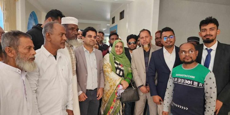 বাগেরহাট পিছিয়ে পড়া জনগোষ্ঠীর বাতিঘর খ্যাত লতিফ মাস্টার ফাউন্ডেশন পরিদর্শন করলেন এনএসডিএ চেয়ারম্যান।