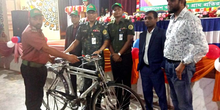 আনসার বাহিনী দেশে জননিরাপত্তায় কাজ করে যাচ্ছে, রফিকুলইসলাম।