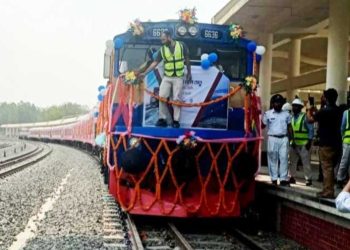 আনুষ্ঠানিকভাবে যমুনা রেলসেতু উদ্বোধন।
