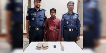 বগুড়ার শেরপুরে গ্রাম্য কবিরাজকে হত্যার ঘটনায় শ্রমিকলীগ নেতা গ্রেপ্তার।