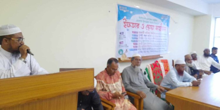 রামপালে খেলাফত মজলিশের ইফতার মাহফিল।