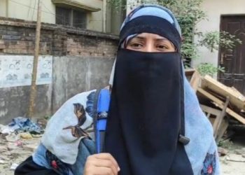 টাঙ্গাইলে মানসিক ভারসাম্যহীনদের নিয়ে সাবেক এমপির বাড়ি দখল দেওয়া সেই নারী গ্রেপ্তার।