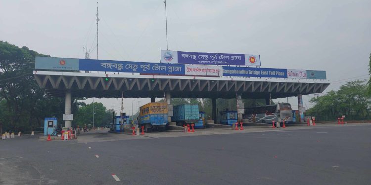 ঈদ যাত্রায় যমুনা সেতুতে ৫ দিনে ১৪ কোটি টাকা টোল আদায়।