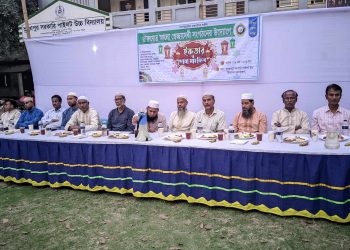 ভূঞাপুরে তারুণ্যের আলো সেচ্ছাসেবী সংগঠন এর উদ্যোগে ইফতার ও দোয়া মাহফিল অনুষ্ঠিত।