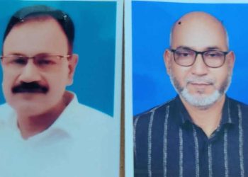 টাঙ্গাইলের শতাব্দী ক্লাবের সভাপতি অমল সম্পাদক ইকবাল।