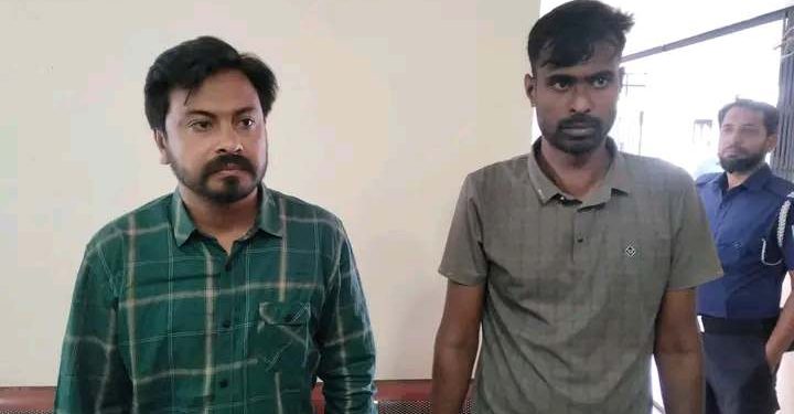 পাঁচবিবিতে ডিবি পরিচয়দানকারী দুই ভুয়া পুলিশ সদস্য পুলিশের হাতে আটক।