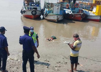 মোংলায় অজ্ঞাত ১ নারীর লাশ উদ্ধার।
