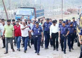 পবিত্র ঈদুল আযহা- উপলক্ষে ঢাকা-টাঙ্গাইল মহাসড়ক পরিদর্শন করেন পুলিশ সুপার মিজানুর রহমান। 