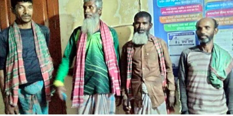 শেরপুরে ধান কেটে মজুরি না পেয়ে পুলিশের দ্বাড়স্থ হলেন পাঁচ দিনমজুর।