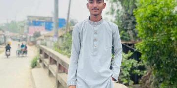 কালিহাতীতে মোটরসাইকেল দুর্ঘটনায় যুবক নিহত,আহত দুই বন্ধু।