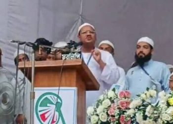 এত সমর্থন নিয়ে কেউ ক্ষমতায় যায়নি তবুও আপনারা ব্যর্থ: চরমোনাই পীর।