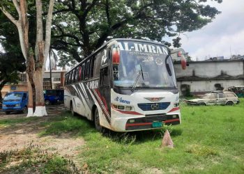 ঢাকা টাঙ্গাইল মহাসড়কে ফের যাত্রীবাহী বাসে ডাকাতি।