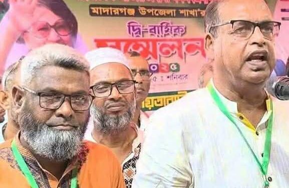 আওয়ামী লীগ আর দেশে আসতে পারবে না,ভাইস চেয়ারম্যান শামছুজ্জামান দুদু।