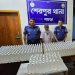 বগুড়ার শেরপুরে বিপুল পরিমাণ চোলাই মদসহ মাদক ব্যবসায়ী গ্রেপ্তার, সিএনজি জব্দ।