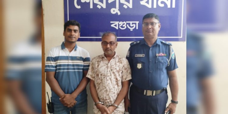 ১২ বছর পালিয়ে থেকেও রেহাই পাইনি আলী হাসান।