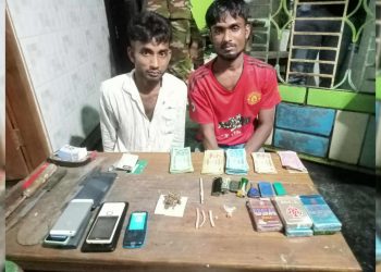 বাসাইলে মাদকসহ দুই সহোদর গ্রেপ্তার।