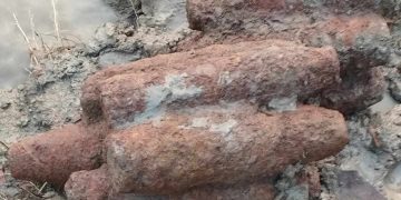 ভূঞাপুরে যমুনা নদীর তীর থেকে ১১টি মর্টার শেল উদ্ধার।