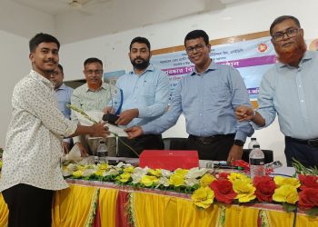 সাবিত শ্রেষ্ঠ শিক্ষার্থী পুরস্কার পাওয়ায়  জাতীয় দৈনিক “আজবেলা” পত্রিকার পক্ষ থেকে অভিনন্দন ও শুভেচ্ছা।