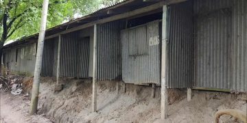 ভূঞাপুরে আশ্রয়ণের নামে আশ্রয়হীনতা।