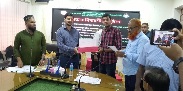 আজকের তরুণরাই যোগ্যতা অর্জনের মাধ্যমে আগামী দিনে সমাজ ও রাষ্ট্র গঠনে ভূমিকা রাখবে- মোরশেদুল ইসলাম।