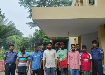 মাদারগঞ্জে হত্যাকান্ডে জড়িত-১  মাদককারবারি-২ ও চাঁদাবাজির অভিযোগেসহ  আটক ৬ 