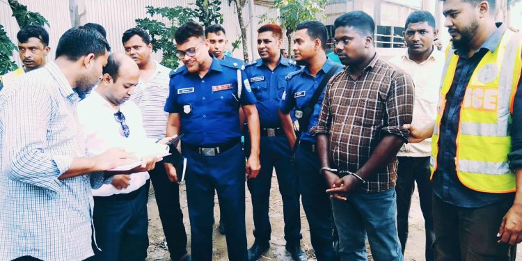 রৌমারীতে অবৈধভাবে মাটি কাটার অপরাধে এক যুবক কে ১লক্ষ টাকা জরিমানা ও এক বছরের কারাদণ্ড।