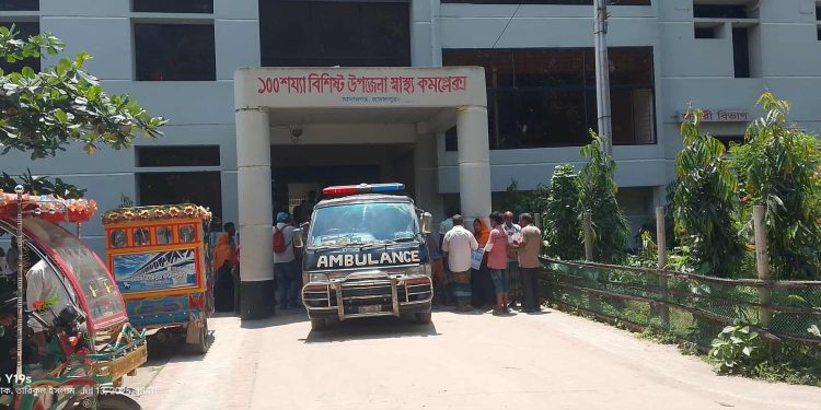 মাদারগঞ্জ সরকারি হাসপাতালে ওষুধ সরবরাহের আগেই বিল উত্তোলন।