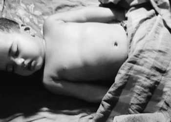 গলায় ম্যাজিক বল আটকে ১১ মাস বয়সী ইরা মনির মৃত্যু।