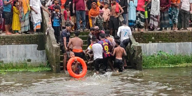 ভূঞাপুরে পুকুরে ডুবে নিখোঁজ বৃদ্ধের মরদেহ উদ্ধার।