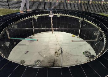 জামালপুরের মাদারগঞ্জে ফোয়ারার ১০৫ টি নজেলের মধ্যে ১০৪টিই চুরি।