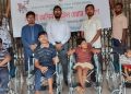 জামালপুরের মাদারগঞ্জে অসচ্ছল ও প্রতিবন্ধীদের মাঝে সেলাই মেশিন ও হুইল চেয়ার বিতরণ।