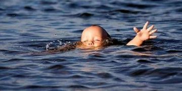 মাদারগঞ্জে পানিতে পড়ে এক বছর বয়সী শিশুর মৃত্যু।