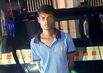 টাঙ্গাইলে স্ত্রীকে হত্যার অভিযোগে পলাতক স্বামীকে গ্রেপ্তার করেছে র‌্যাব।