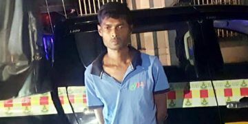 টাঙ্গাইলে স্ত্রীকে হত্যার অভিযোগে পলাতক স্বামীকে গ্রেপ্তার করেছে র‌্যাব।