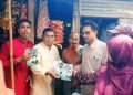 জামালপুরের মাদারগঞ্জে ধানের শীষ প্রতীকে ভোট প্রার্থনায় বিএনপি নেতাকর্মীদের লিফলেট বিতরণ।