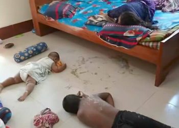 দুই সন্তানকে বিষপান করিয়ে হত্যার পর মায়ের আত্মহত্যা : পারিবারিক কলহ, নাকি অন্য রহস্য।