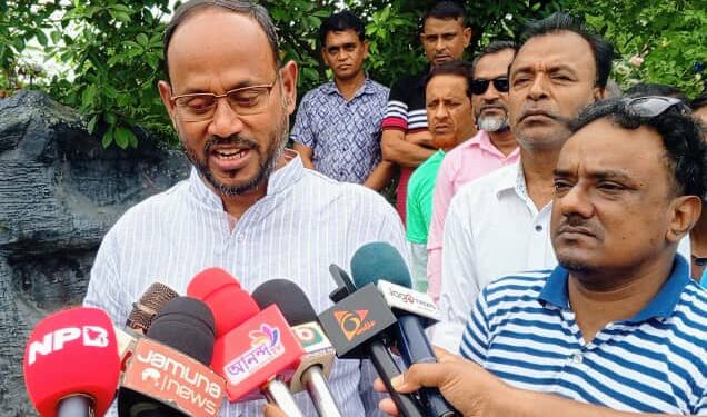 টাঙ্গাইলে ১২টি ইউনিয়নের তৃণমূলের নেতাকর্মীদের সাথে সুলতান সালাউদ্দিন টুকুর মত বিনিময়।