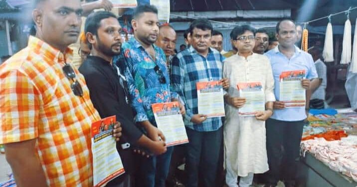 রৌমারীতে তারেক রহমানের ৩১ দফা”র লিফলেট বিতণ ও গণ সংযোগ করলেন সদস্য সচিব মোস্তাফিজুর রহমান ( রঞ্জু)