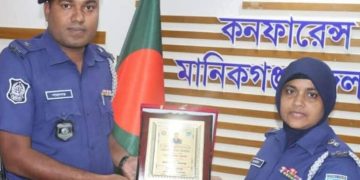 সর্বোচ্চ ত্রুটিপূর্ণ গাড়ি আটক কারি অফিসার শাহাদাত হোসেন।
