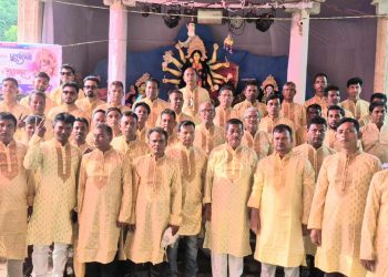 নারান্দিয়ায় দুর্গাপূজা মণ্ডপ পরিদর্শন ও অনুদান প্রদান।