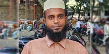 উপার্জনের একমাত্র সম্বল অটোরিকশা চুরির বিচারের দাবিতে দ্বারে দ্বারে ঘুরছেন মাজেদ।