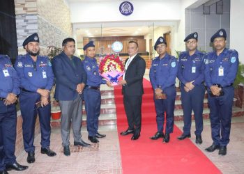 টাঙ্গাইলের নতুন পুলিশ সুপারের দায়িত্ব গ্রহণ।