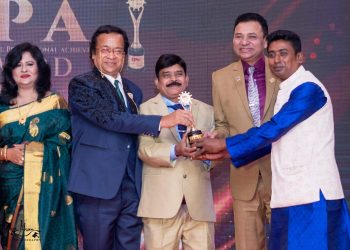 আইপা অ্যাওয়ার্ড পেলেন ইসমাইল হোসেন রকী।