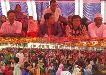 জামালপুরের মাদারগঞ্জে বেগম খালেদা জিয়া’র সুস্থতা কামনায় দোয়া মাহফিল ও মহিলা সমাবেশ।