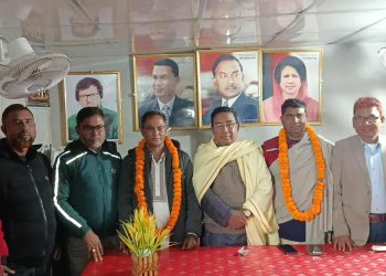 মাদারগঞ্জে নিষিদ্ধ সংগঠনের নেতাদের বিএনপিতে যোগদান ঘিরে বিতর্ক, দলীয় নেতাকর্মীদের ক্ষোভ।