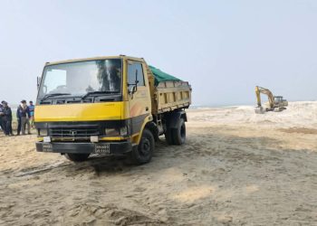 ভূঞাপুরে মোবাইল কোর্ট পরিচালনা করে দেড় লক্ষাধিক টাকা জরিমানা।