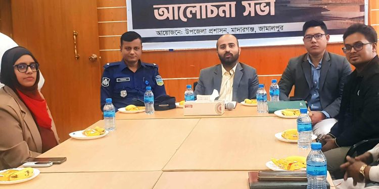 মাদারগঞ্জে শহীদ বুদ্ধিজীবী দিবস-২০২৫ পালন উপলক্ষে আলোচনা সভা।