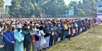 সাবেক স্বরাষ্ট্রমন্ত্রী মাহমুদুল হাসানের দাফন সম্পন্ন।