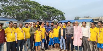 যমুনার বালুচরে সাংবাদিকদের প্রীতি ফুটবল ম্যাচ অনুষ্ঠিত।